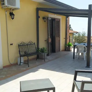 La Terra Patrizia Nicolosi